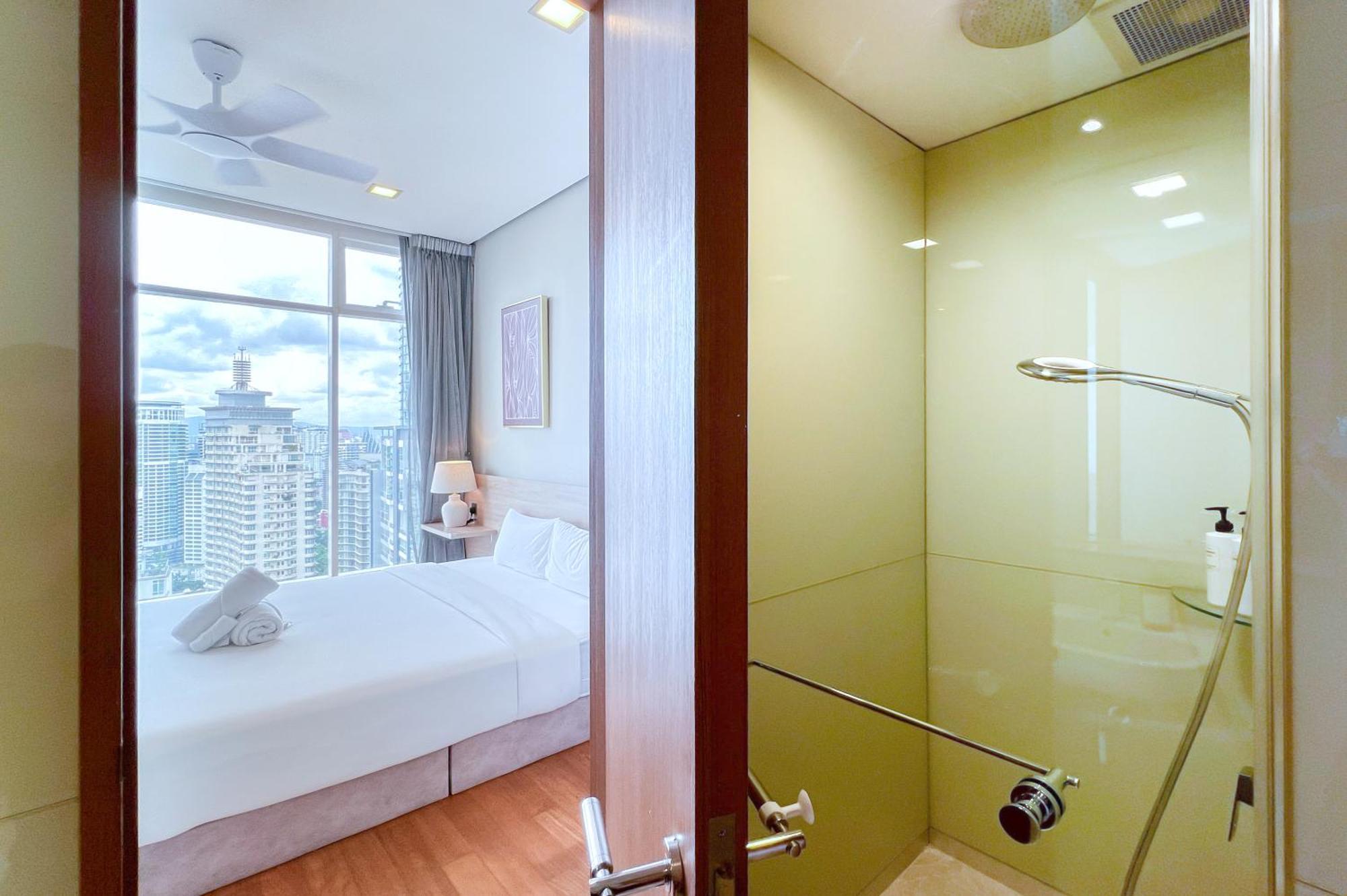 Soho Suites Klcc By Leala Куала Лумпур Екстериор снимка